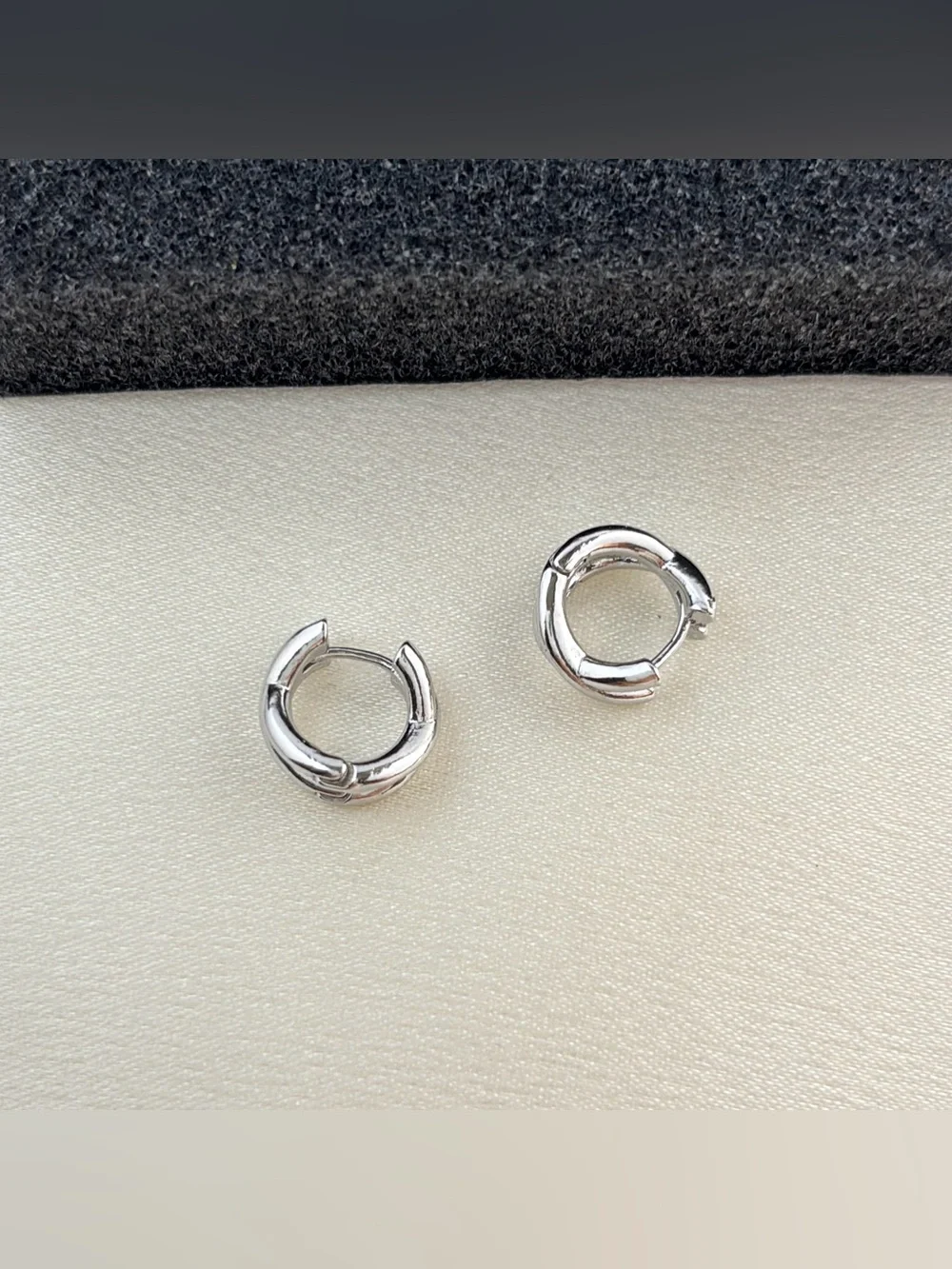 12mm Small Hoop Earrings for Men Women Streetwear Punk Hip Hop Unisex Earrings